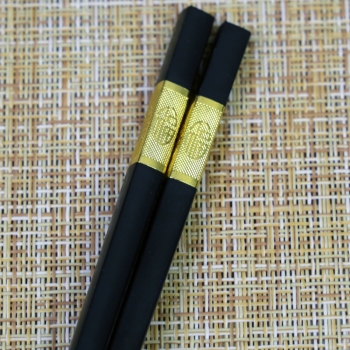 Набор палочек для суши на 10 персон "Black gold" с ковриком для приготовления роллов
